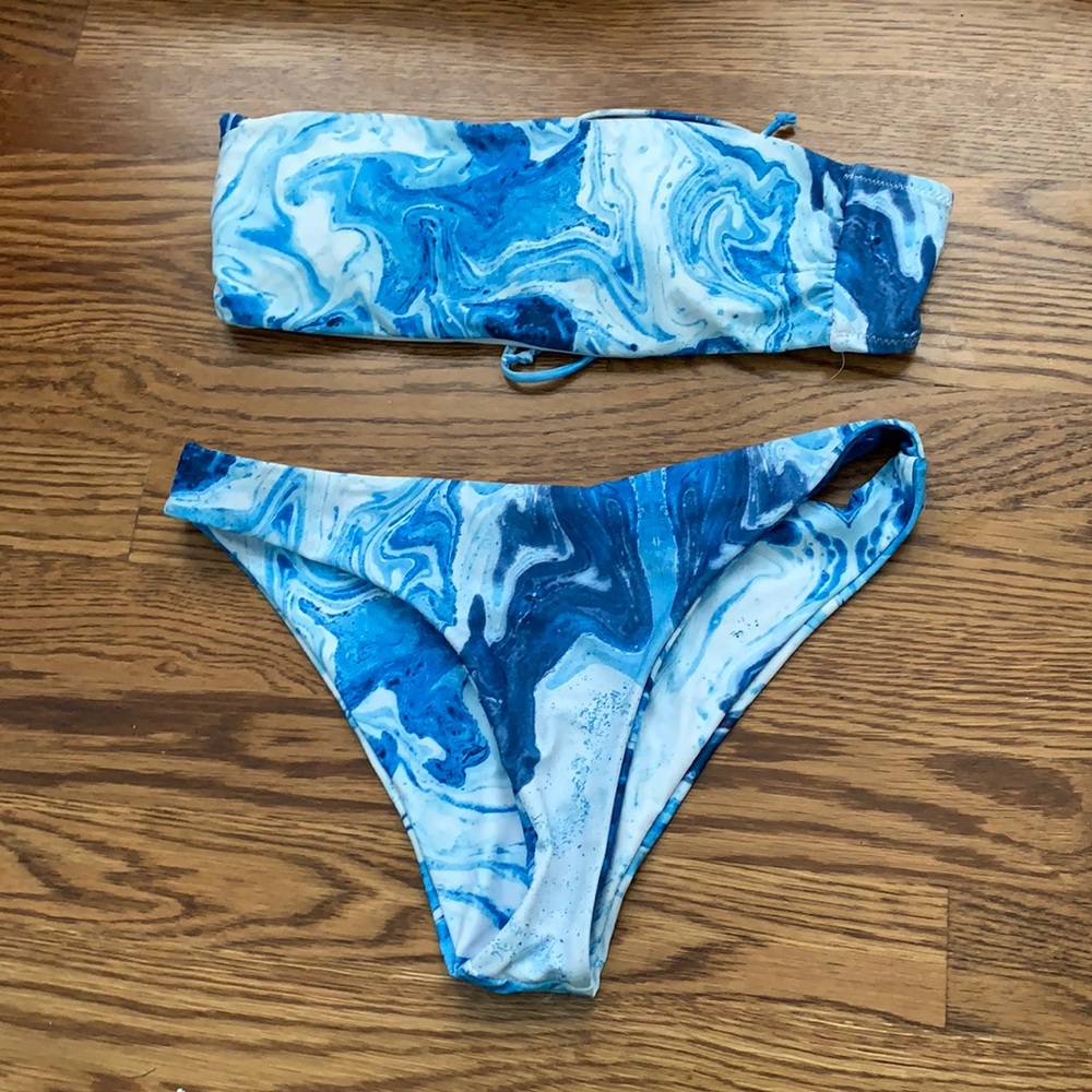 Bathing suit set